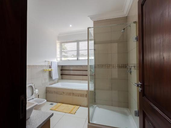 Апартаменты Unit 5, Capella Place Аккра Экстерьер фото
